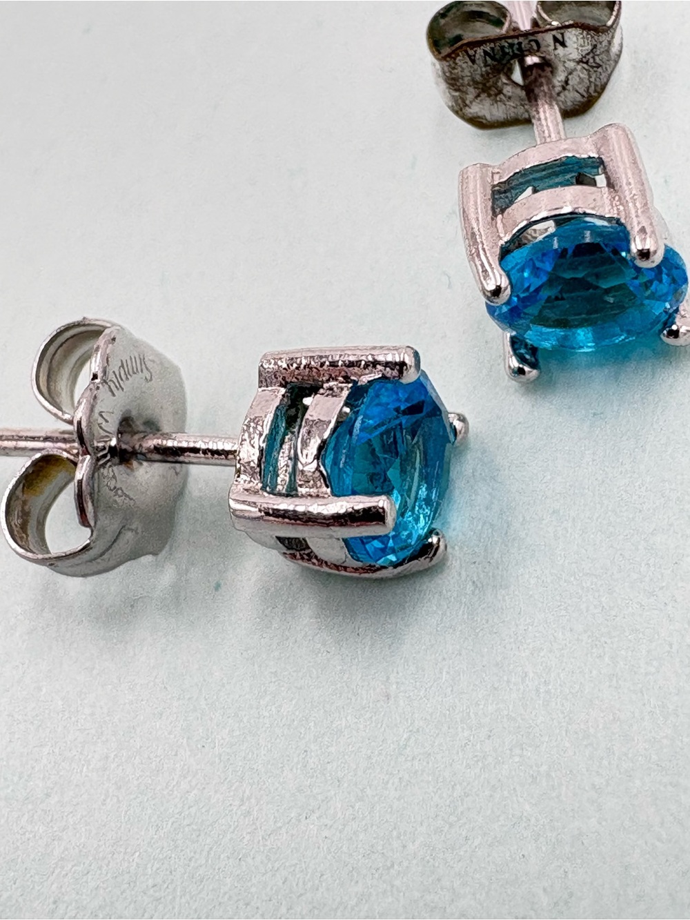 Classic Blue Topaz Round Stud Earrings - Silver Tone - Picture 4 of 16